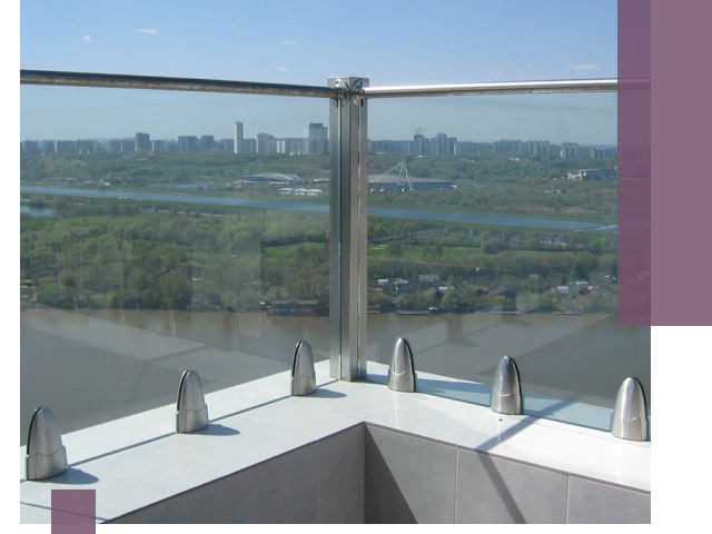 Стеклянные парапеты премиум класса в Йошкаре-Ола для домов и бизнесов